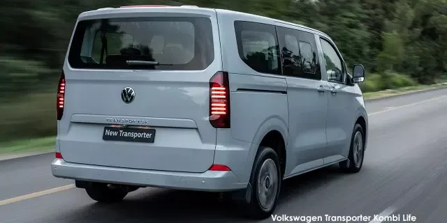 Vehicle Image for 7/10for Volkswagen Transporter 2.0TDI Kombi SWB Life