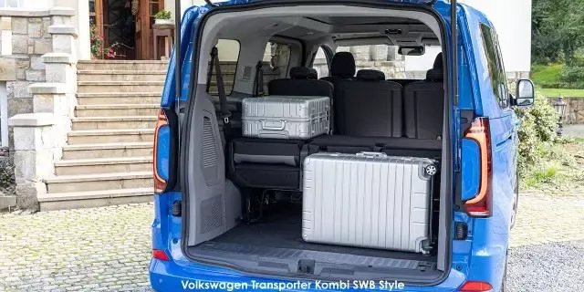 Vehicle Image for 7/7for Volkswagen Transporter 2.0TDI Kombi SWB Style 4Motion
